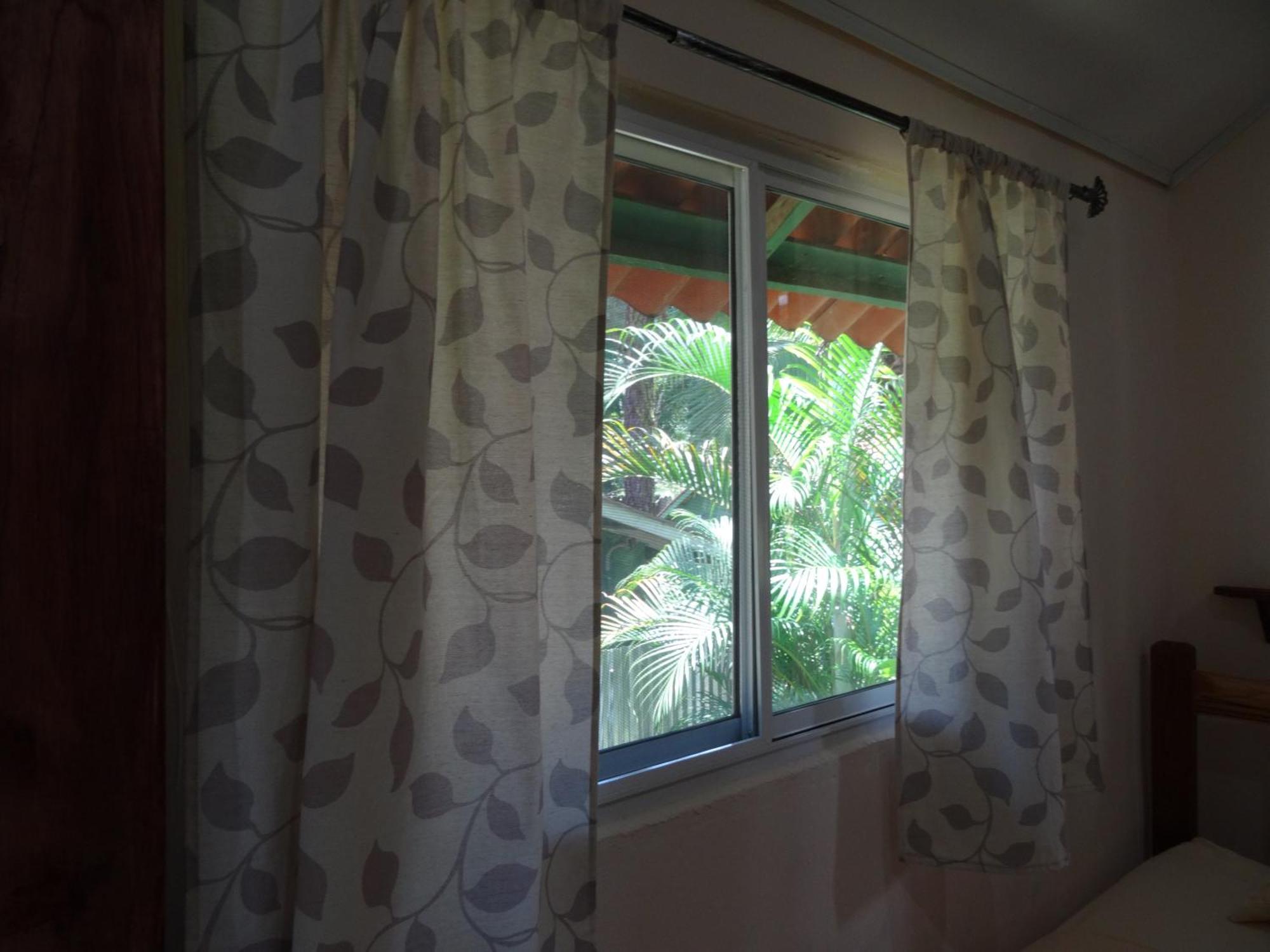 Hostal Pinos De *