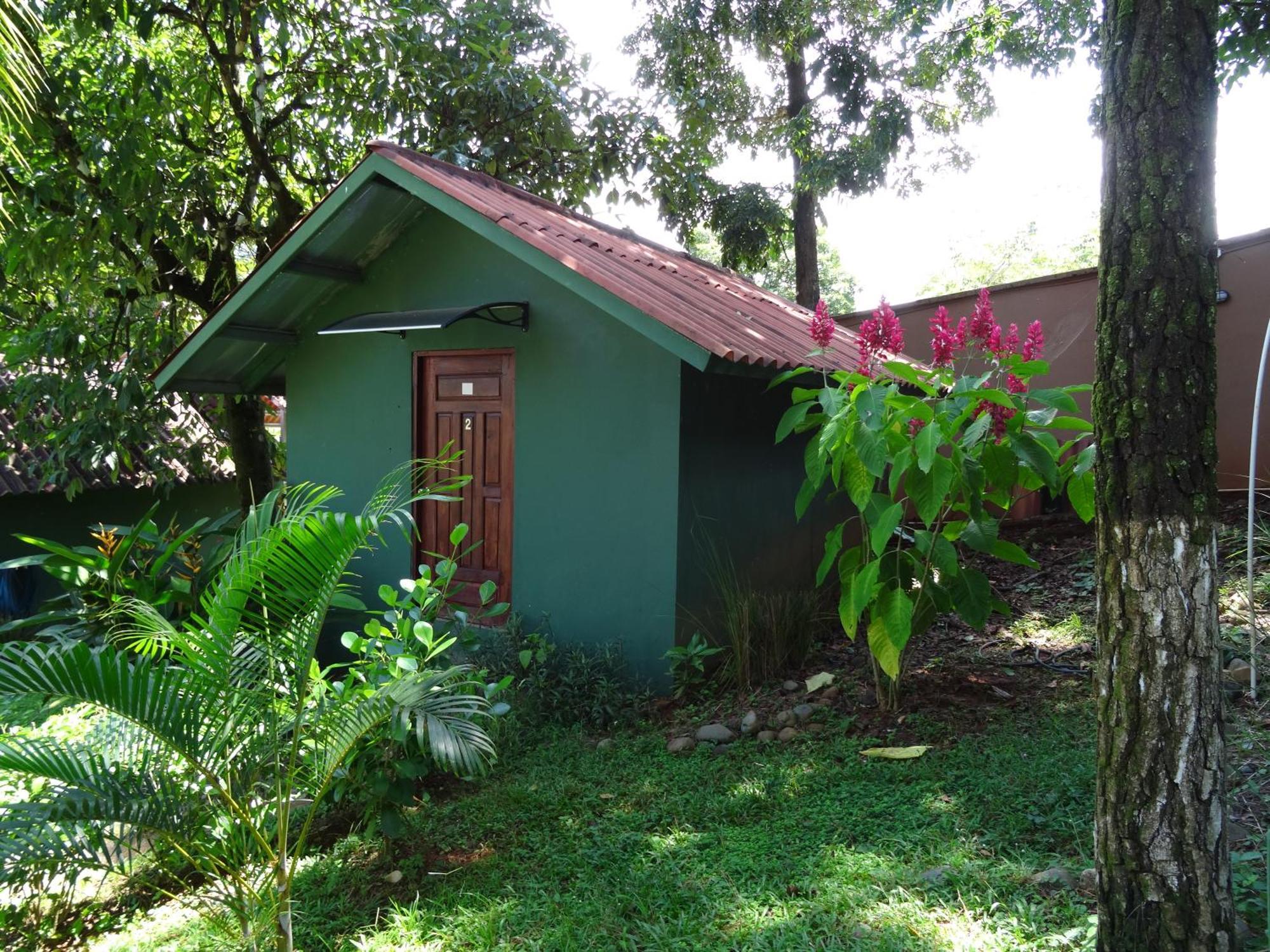 Hostal Pinos De Torio